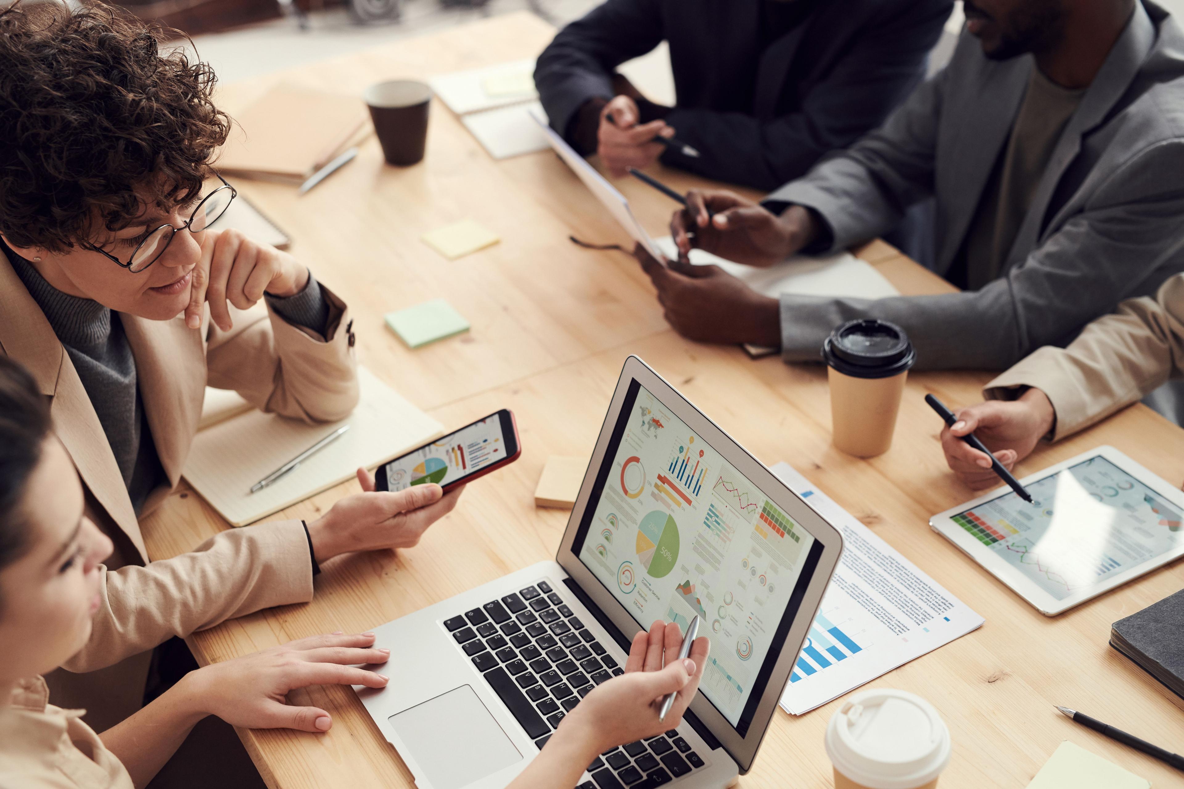 Data analyst work compared with business analyst work